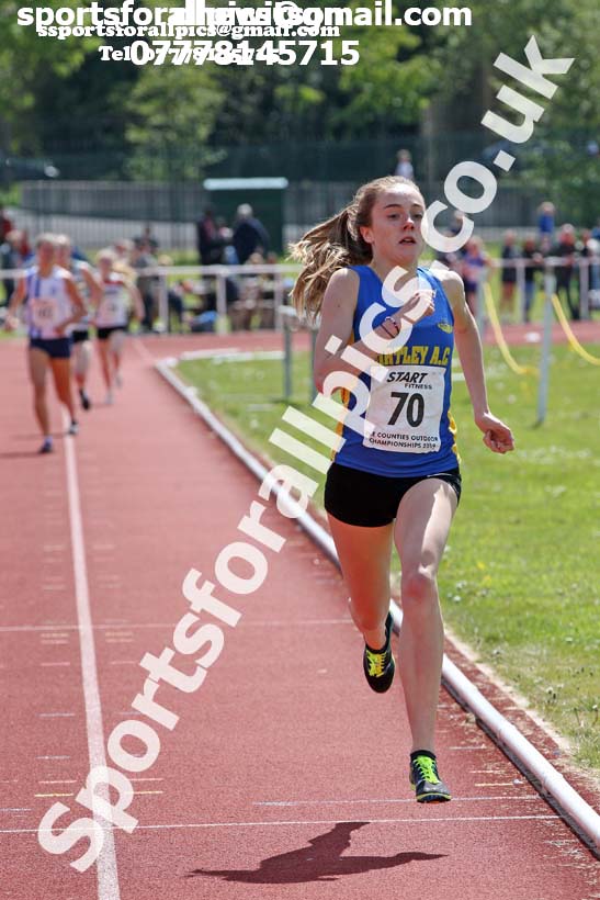Senior womens 1500 metres, 2019 North Eastern Track and Field Champs., Middlesbrough. Photo:  David T. Hewitson/Sports for All Pics